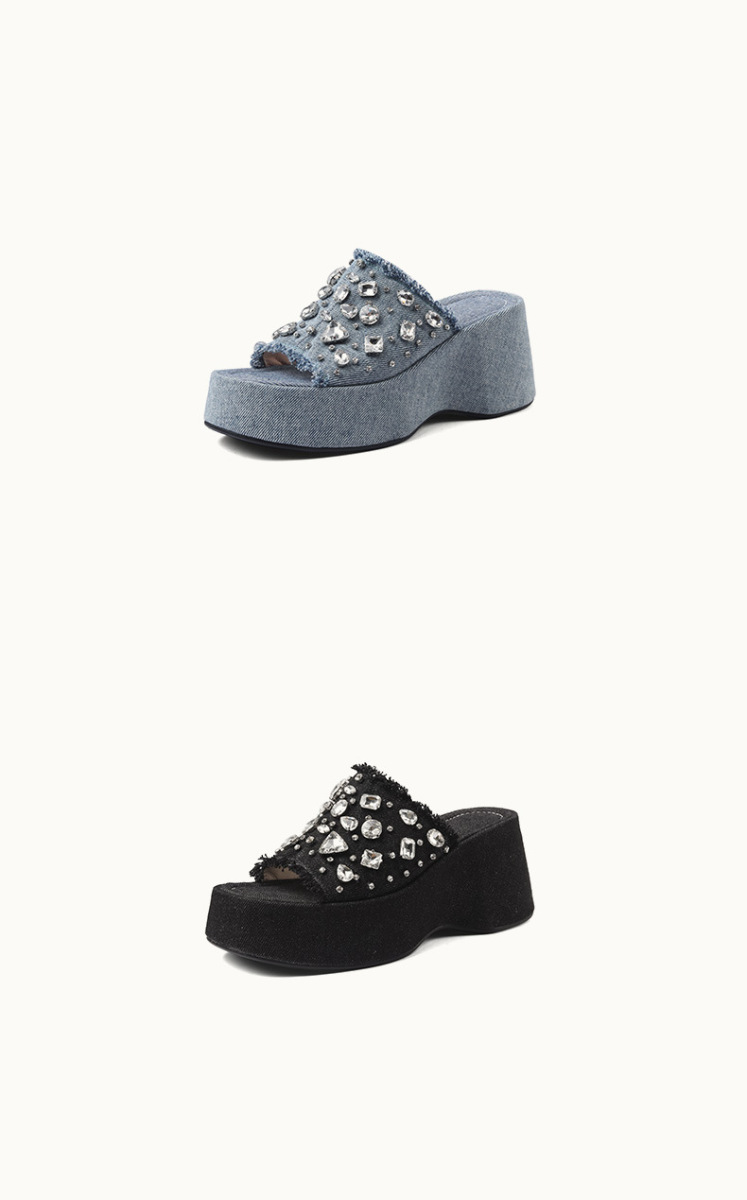 Dép sandal nữ quai ngang đế xuồng gót dốc 9cm đính đá phối denim — Màu đen, Xanh denim