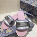 Gray pink