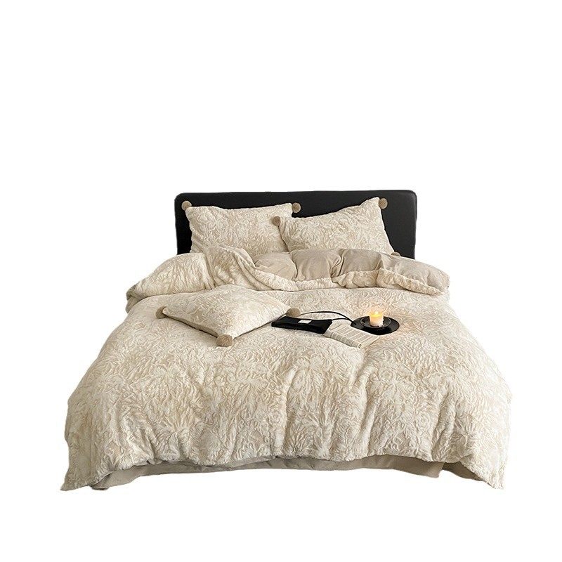Double-Sided High-Weight Faux Rabbit Fur Carved Milk Velvet Four-Piece Set, Light Luxury Winter Warm Fur-Edged Duvet Cover Bedding