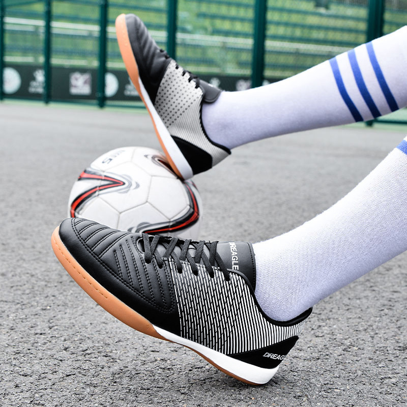 Giày bóng đá nam cổ thấp đinh gãy tập luyện thi đấu size 38-45 — DR07 đinh gãy đen trắng, DR07 đinh gãy vàng đen