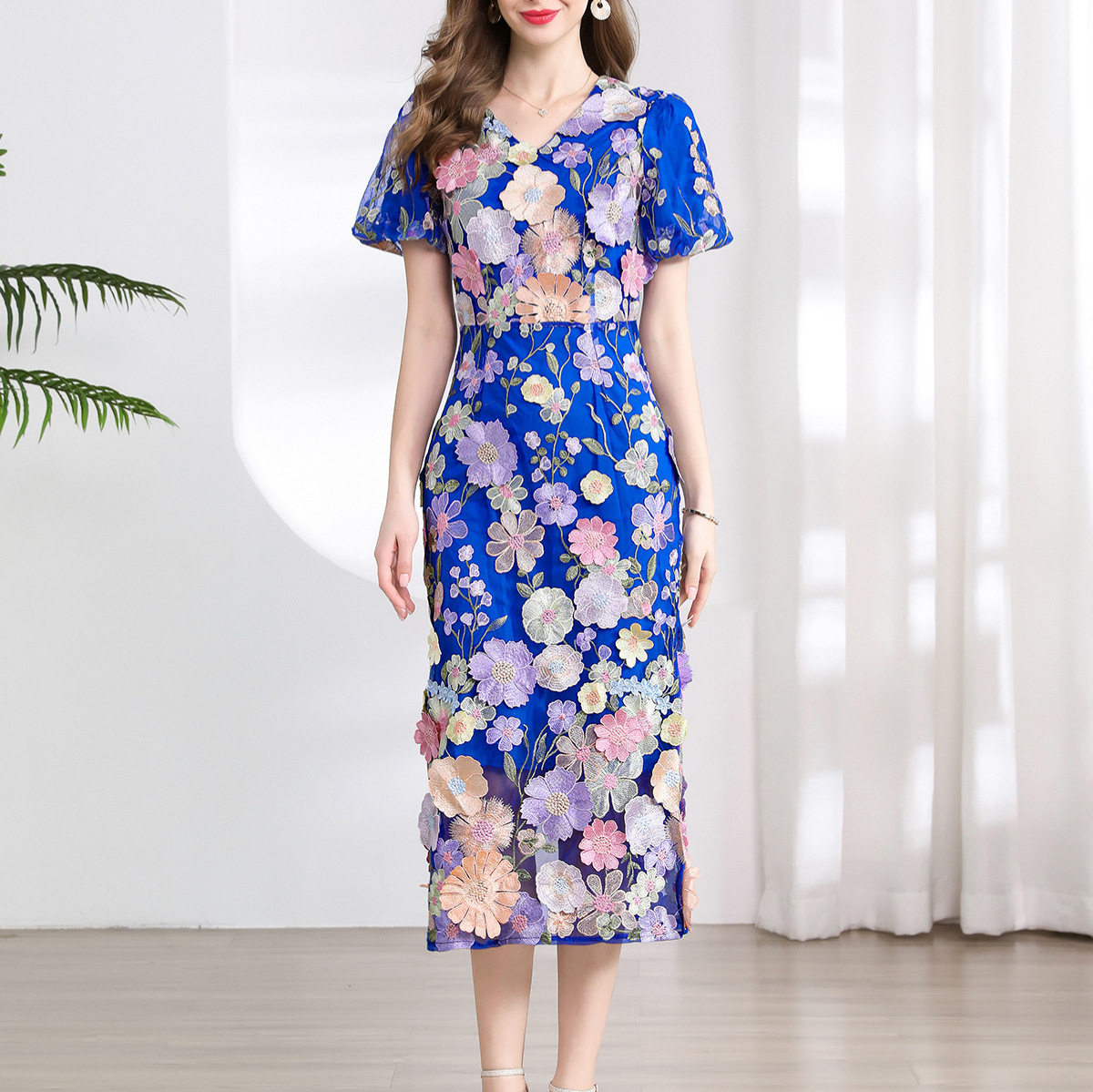 V Neck Short Sleeve Bodycon Lace Dress with 3D Floral Design Elegant Party Style Available for Wholesale