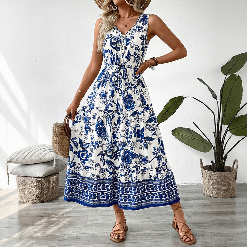 Vintage Floral Print Sleeveless Dress Summer Vacation Style Lightweight Fabric Elegant Design Wholesale Available