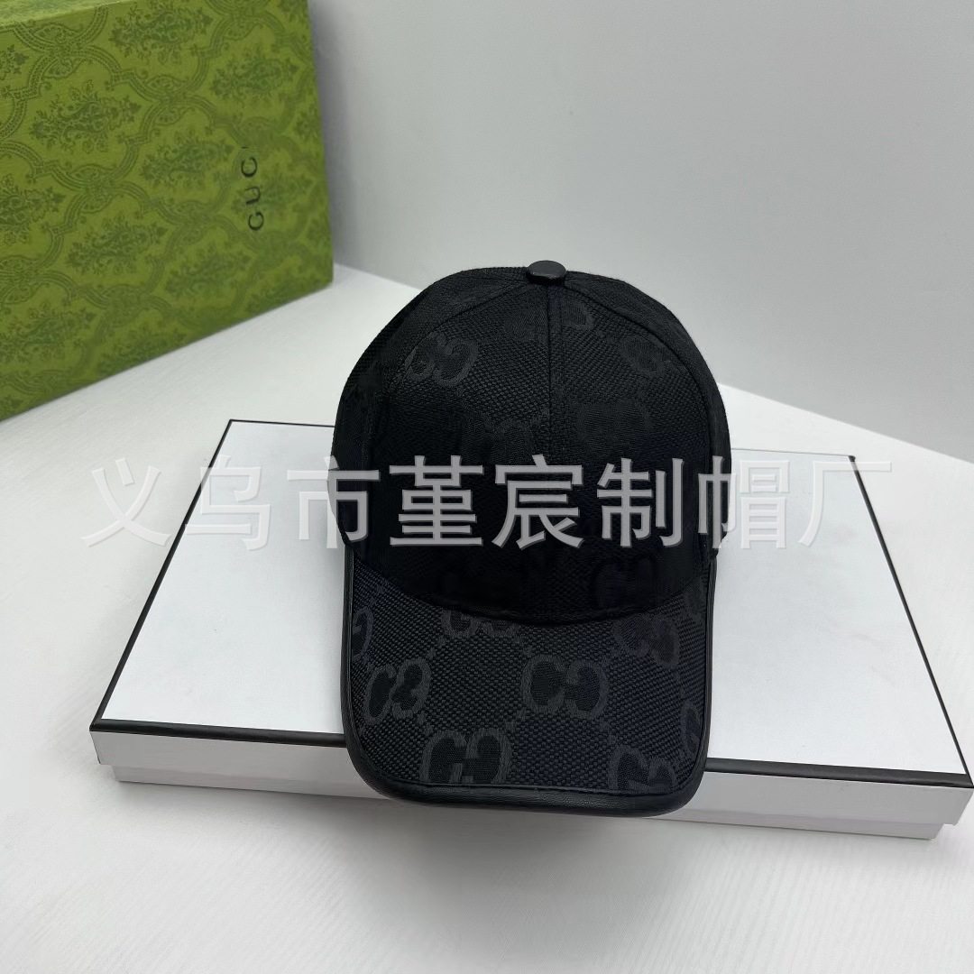New Big G letter peaked cap classic presbyopic hat embroidered baseball cap unisex fashion hat for couples