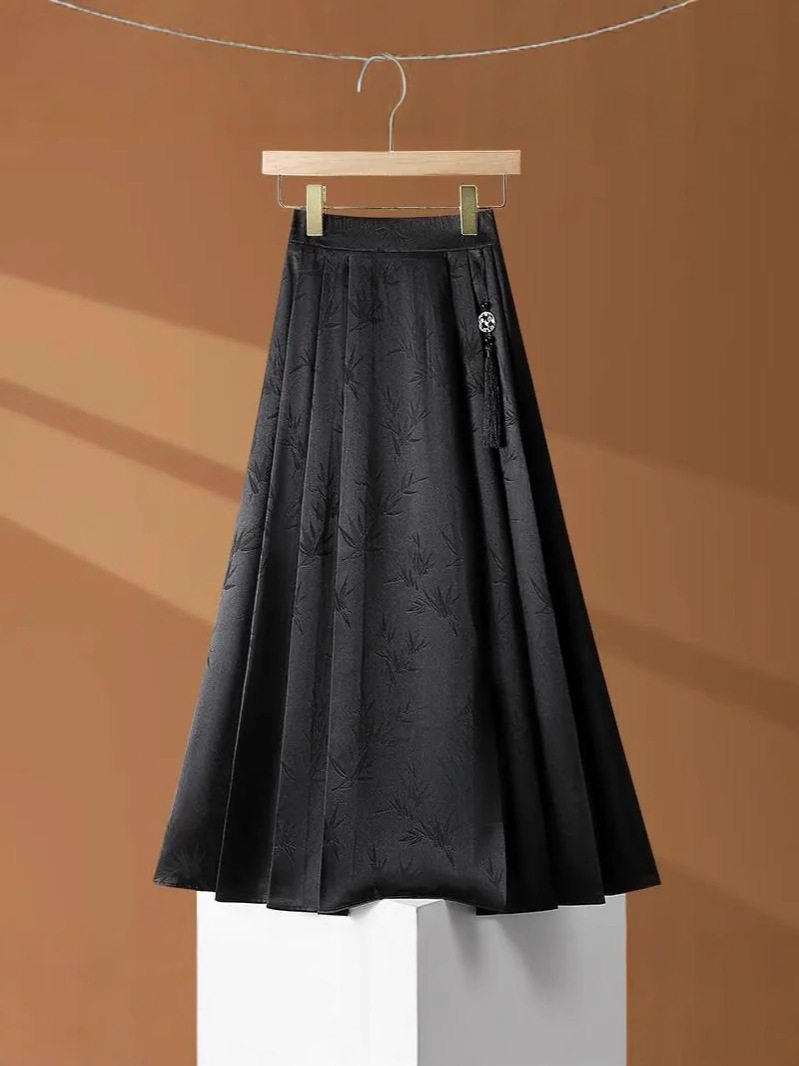 National Style Skirt Women's 2025 Summer New High Waist Slimming Jacquard A- line Large Swing All-match New Chinese Style Horse Face Skirt