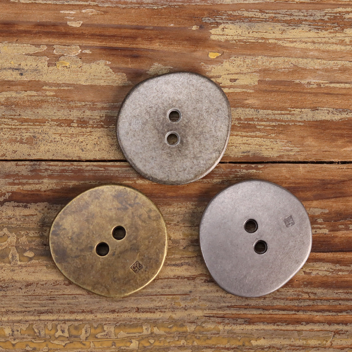 Irregular Two Eyes Retro Zinc Alloy Metal Buttons Old Blue Tin Bronze Silver Coat Jacket Woolen Buckle