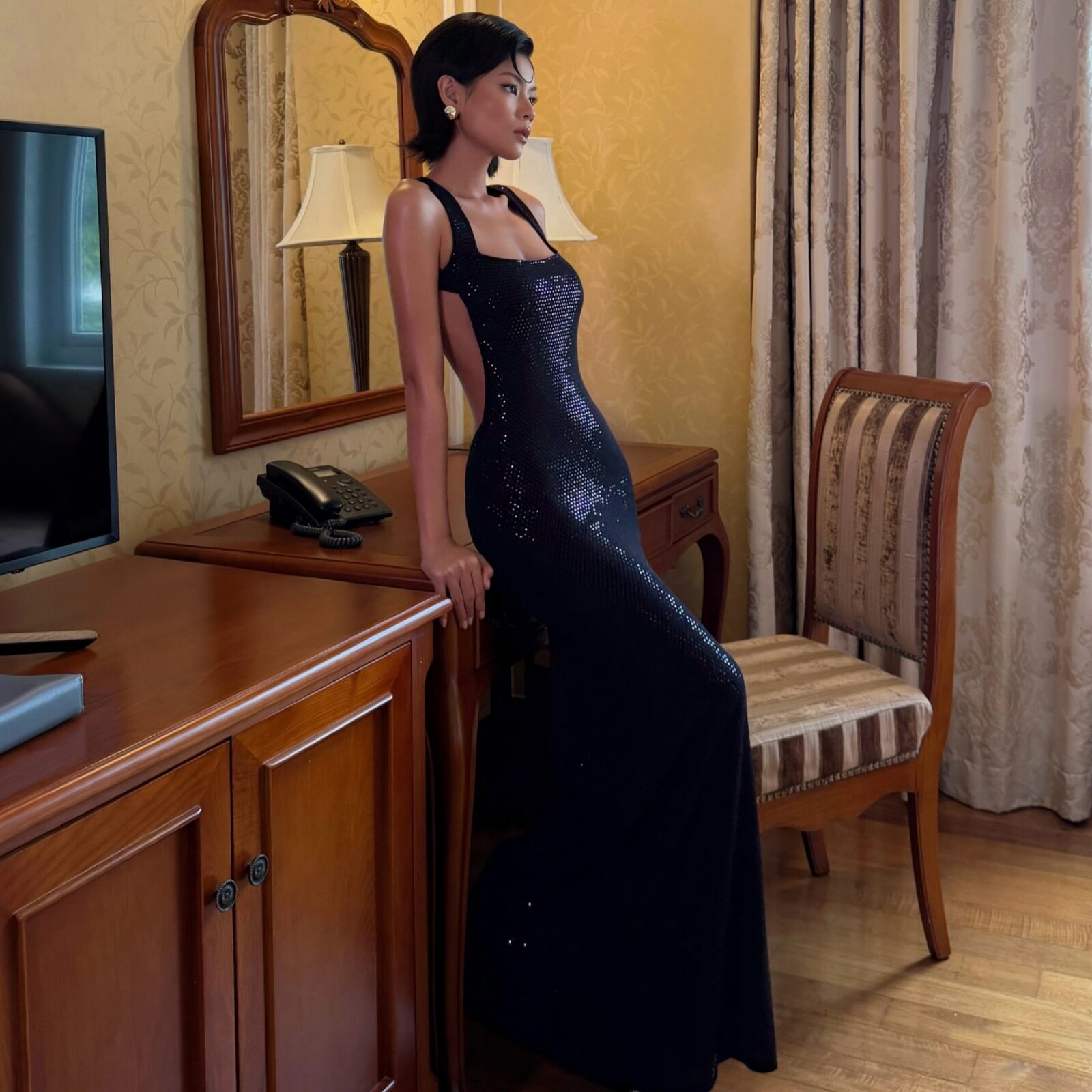 Elegant High Waisted Hollow Out Dress Sexy Fit Premium Fabric Autumn Perfect for Parties Wholesale Available