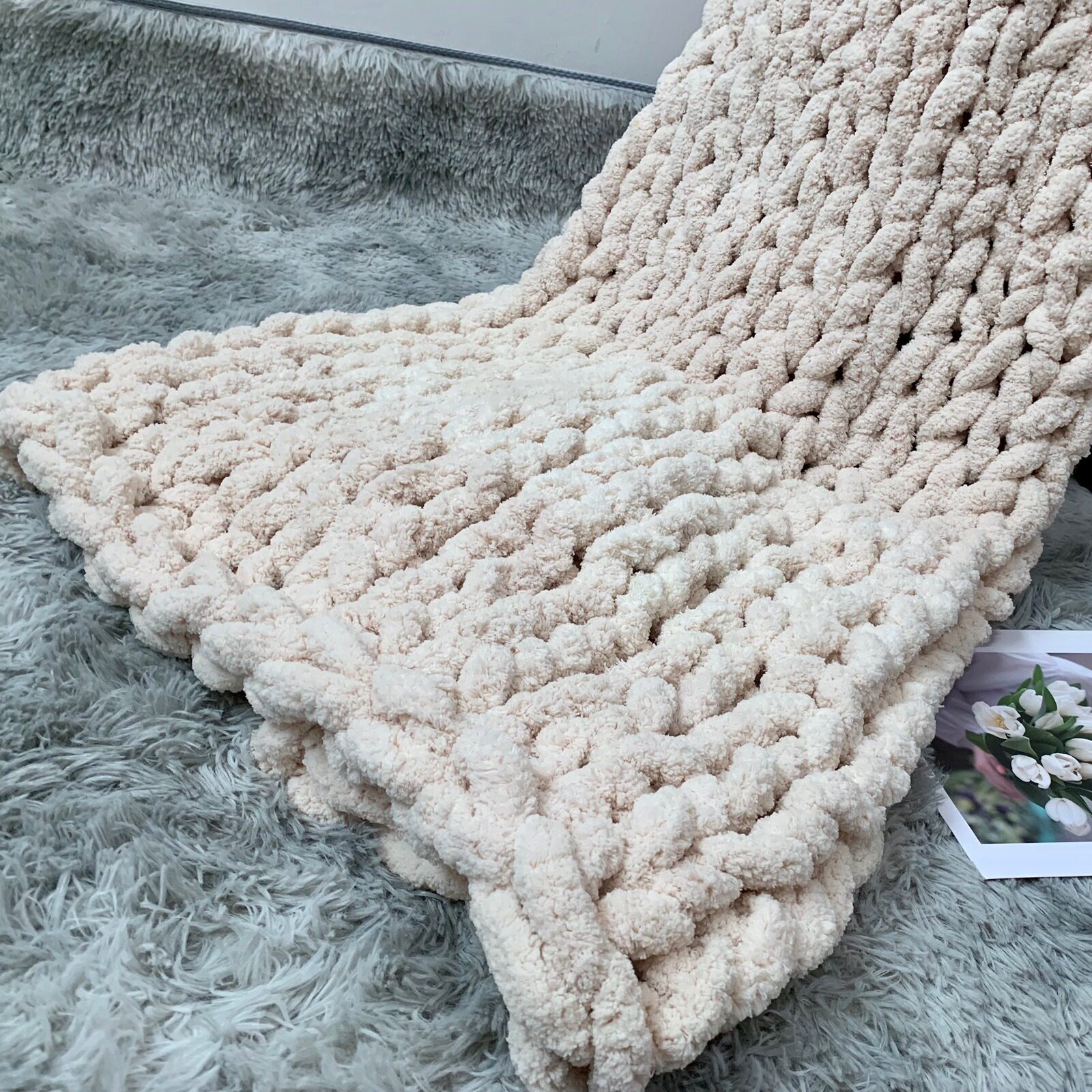 Ice Island wool thickened thickened knitted blanket handmade blanket photography decorative blanket blanket coral velvet blanket sofa blanket