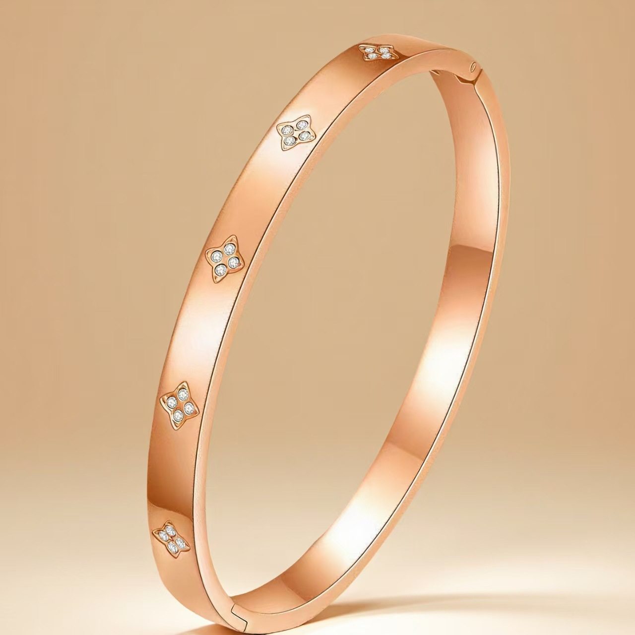 玫瑰金跨境钛钢女款手镯不锈钢轻奢高级感小众时尚锆石手环手镯
