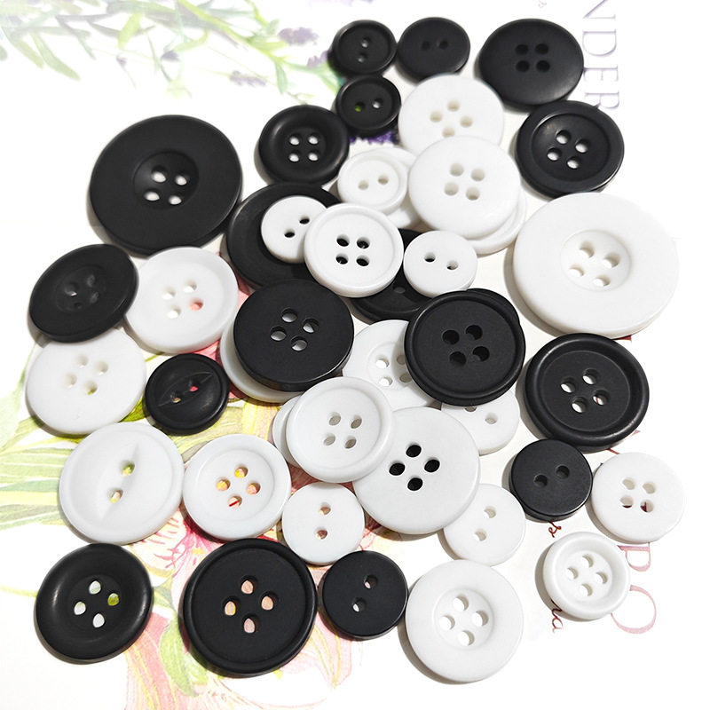 Matte Resin Buttons for Coats and Trench Coats, Small Thin-Edged Suit Buttons, Wide-Edged Two-Eye and Four-Eye Frosted Buttons, Suit Buttons