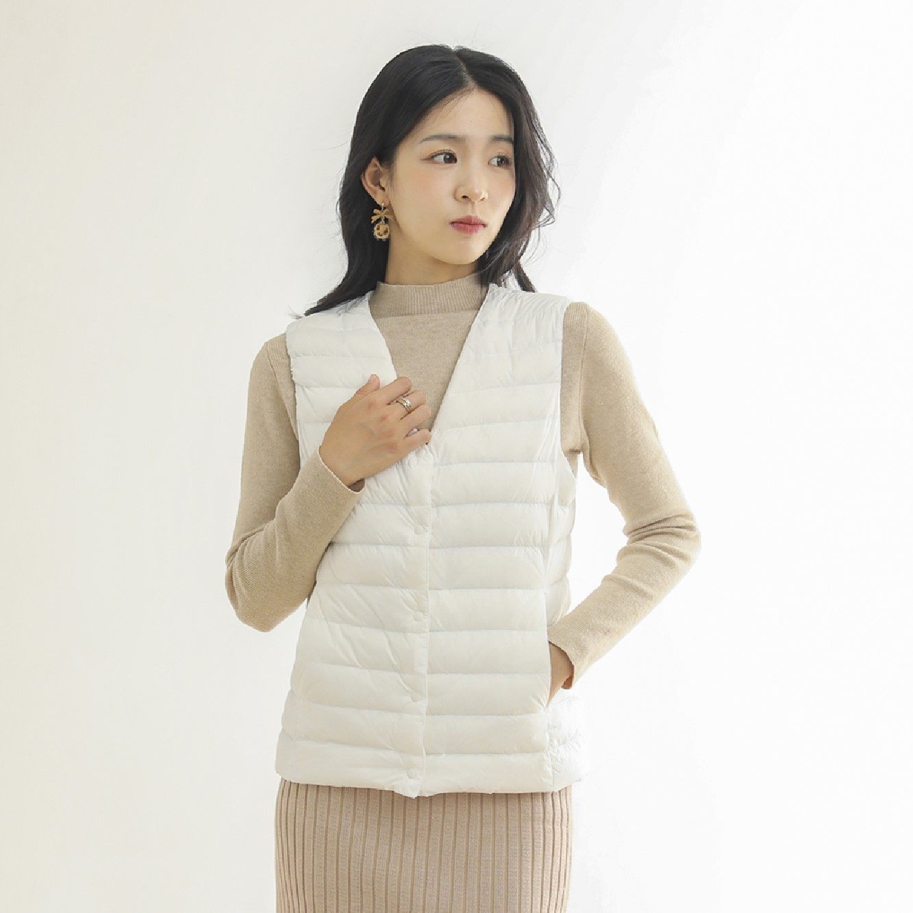 Soft Mushroom Mushroom Main Push Series New GB 90 Velvet Lightweight Down Jacket Women's Inner Tank V-Neck Crewneck Autumn and Winter New Vest