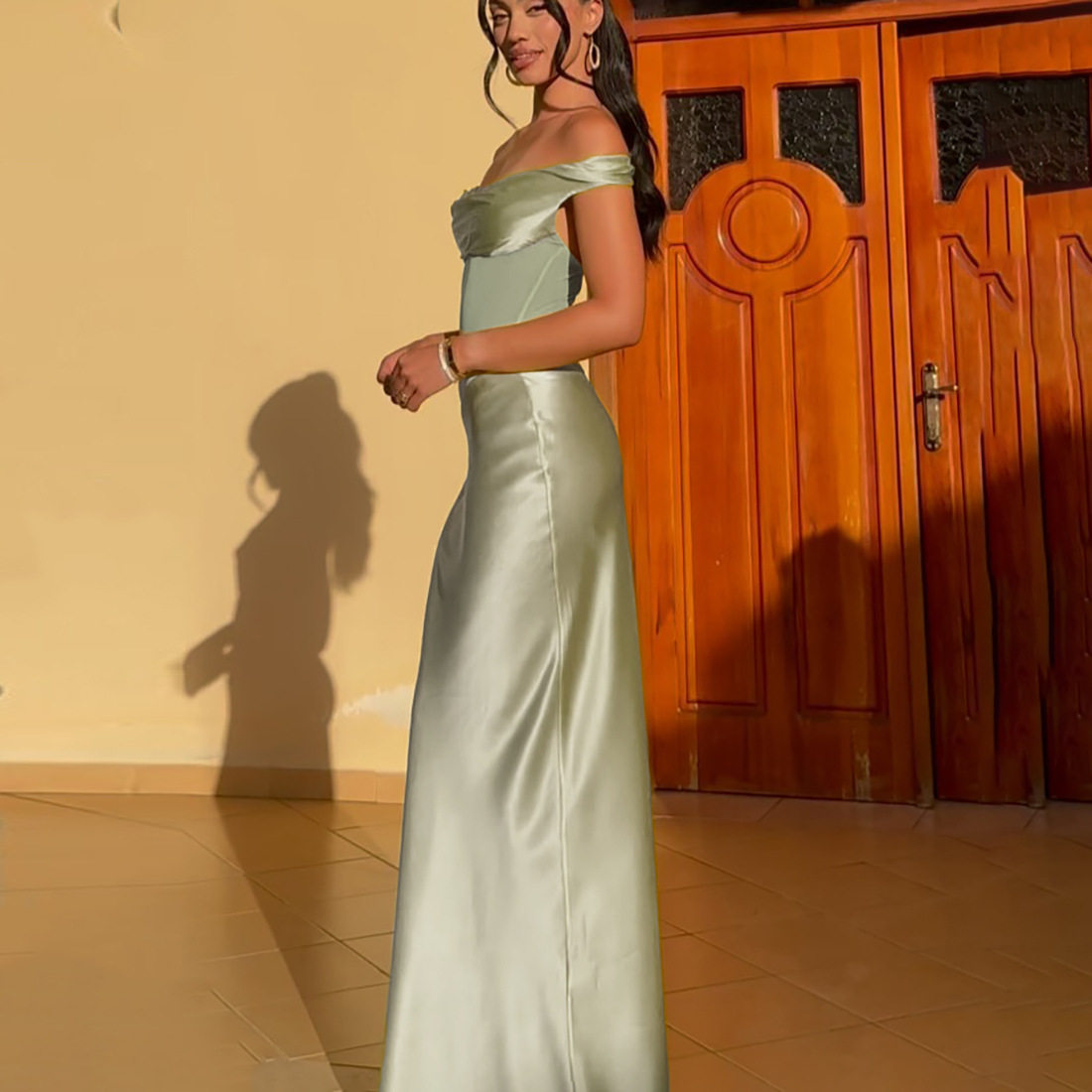 Off Shoulder Sheer Mesh Bodycon Maxi Dress Sexy Form Fitting Elegant Evening Wear Party Dress OEM Available
