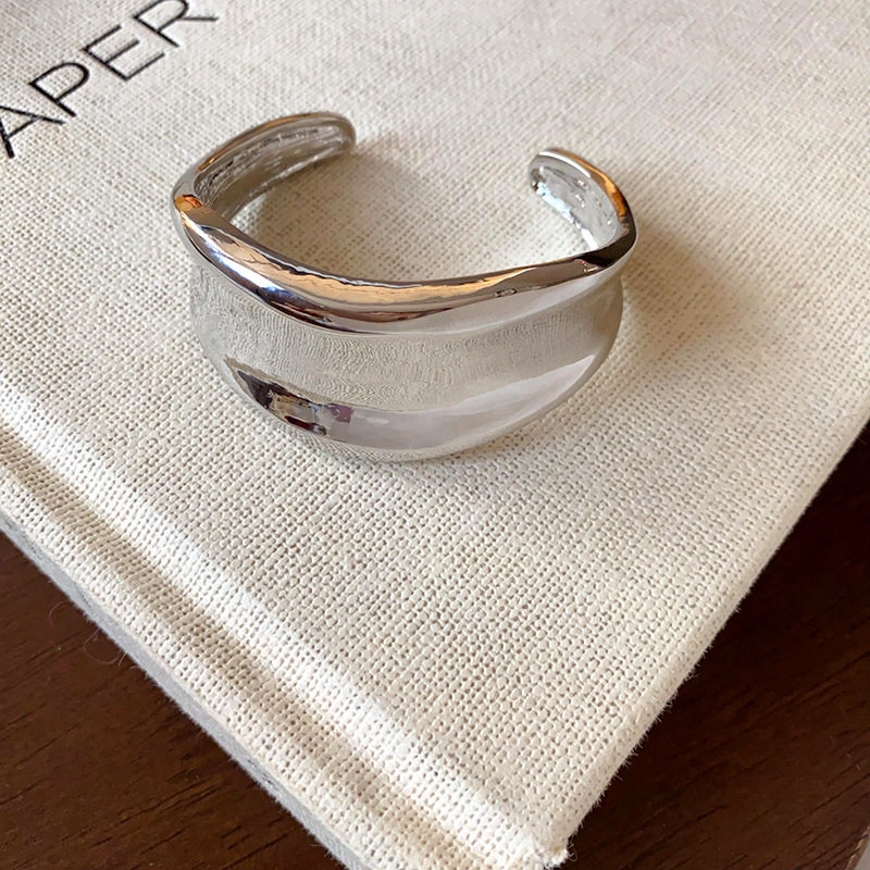 欧美跨境简约时尚手镯臂环小众冷淡风气质手环高级感百搭手饰批发