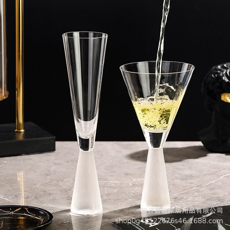 Creative Fish Scale Cup Body Red Wine Cup Elegant Champagne Glass Crystal Glass Club Bar Catering Model Room Table