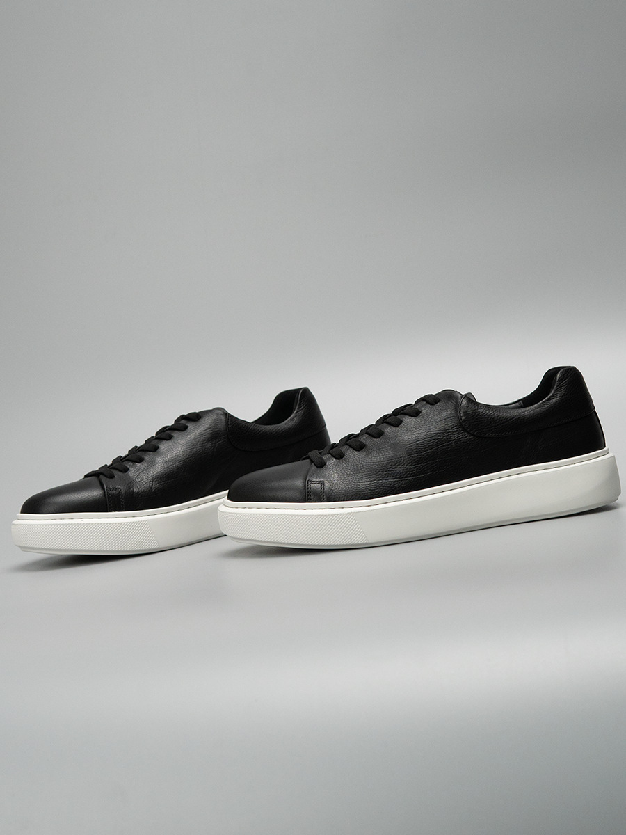 Giày sneaker da retro đánh bóng kiểu mới — Màu đen