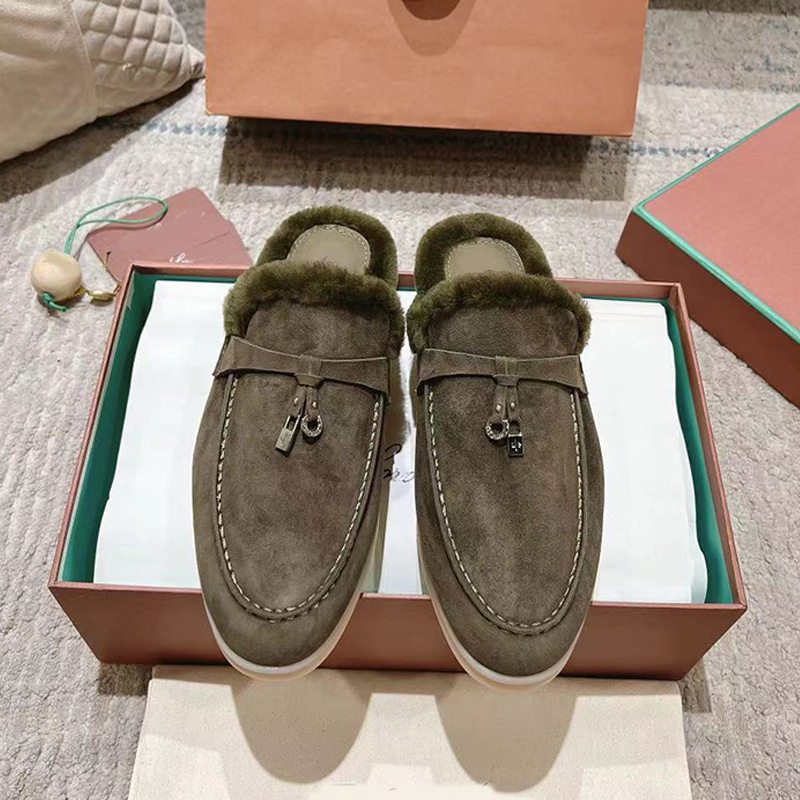 High-End Italian Loafers for Autumn and Winter, Fleece-Lined, Closed-Toe, Wool Slip-On Shoes, Flat Half-Slipper, Furry Slippers for Couples