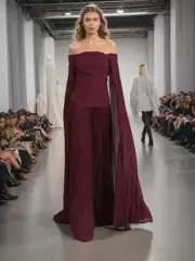 2026 Autumn New European and American Style Fashion Set for Women, Elegant and Stylish Off-Shoulder Patchwork Versatile Two-Piece Set