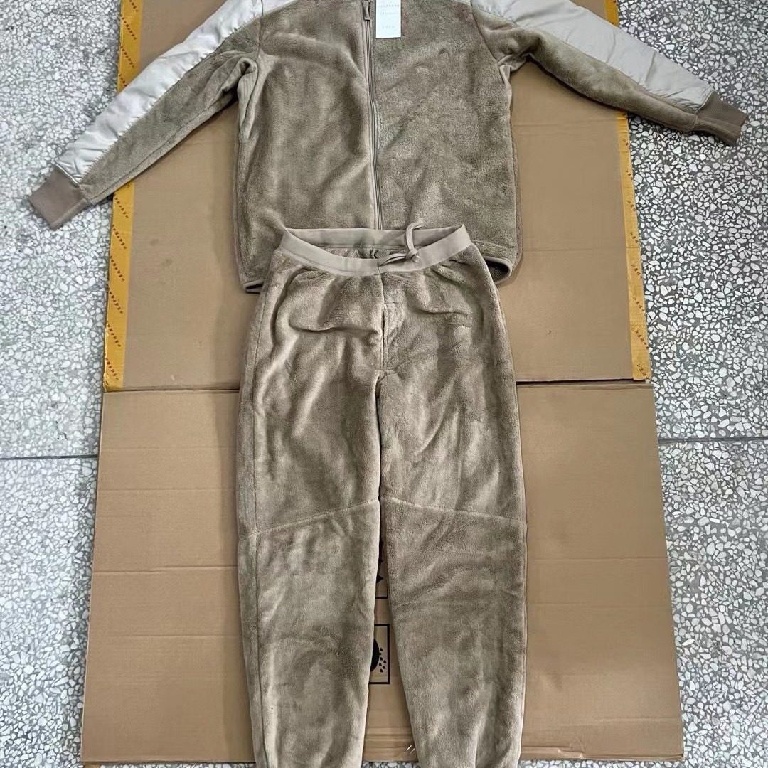 Factory wholesale new brown velvet pants winter velvet pants suit men's cold-proof warm earthy yellow velvet pants
