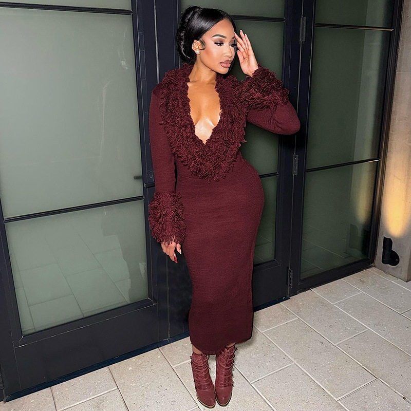 Knit Bodycon Dress Long Sleeve Deep V Neck Fringe Detail Solid Color Autumn Winter Fashion for Parties Wholesale
