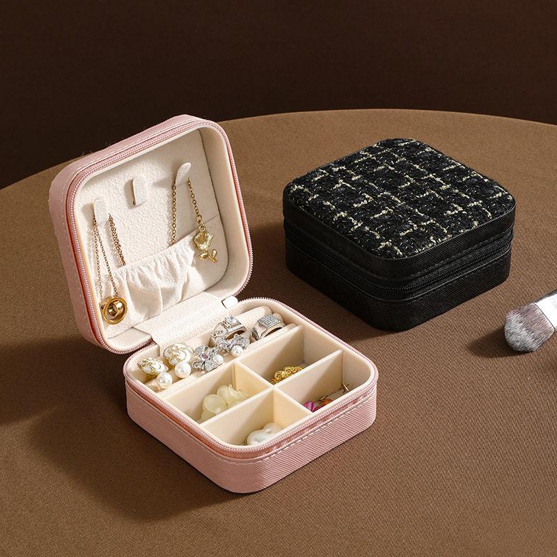 Factory in stock wholesale simple storage travel portable jewelry storage box earring ring ring small jewelry box