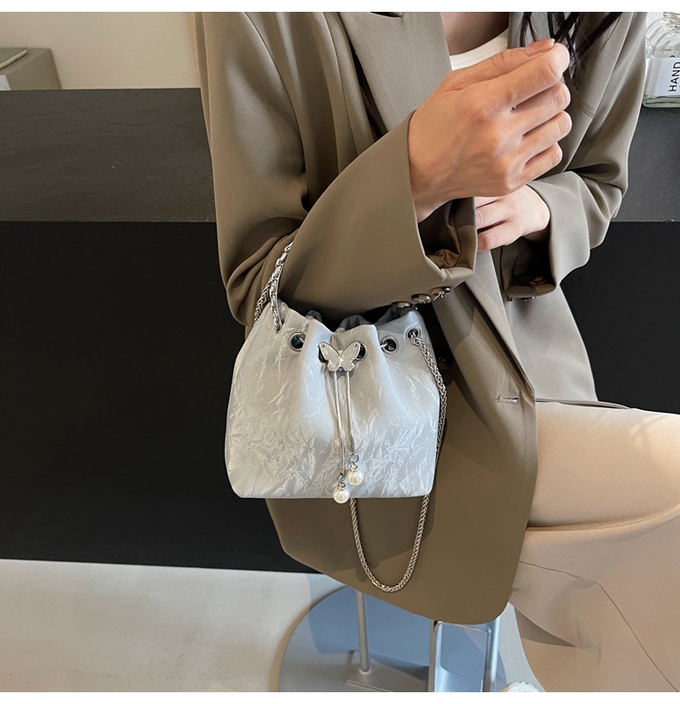 O1CN01ltFKUh1yV4GffGf5u !!2212088006583 0 cib