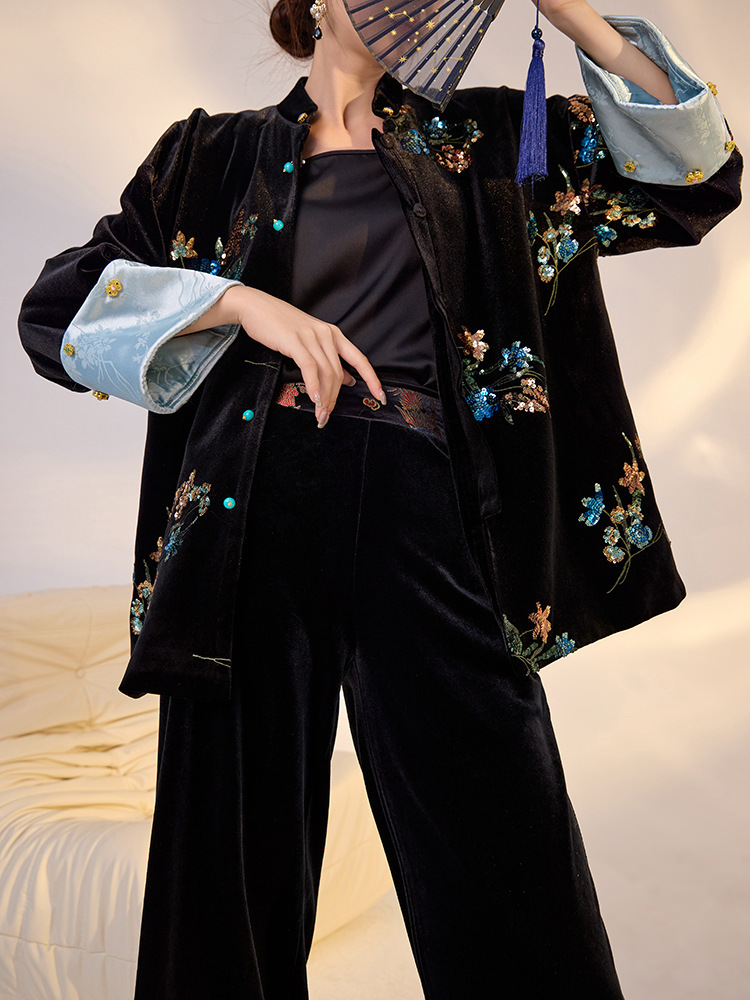 Áo sơ mi nữ dài tay satin dập nổi hoa đính sequin dáng rộng — Màu chàm (tóc trong cùng ngày), Màu Indigo (Tóc 7 ngày)