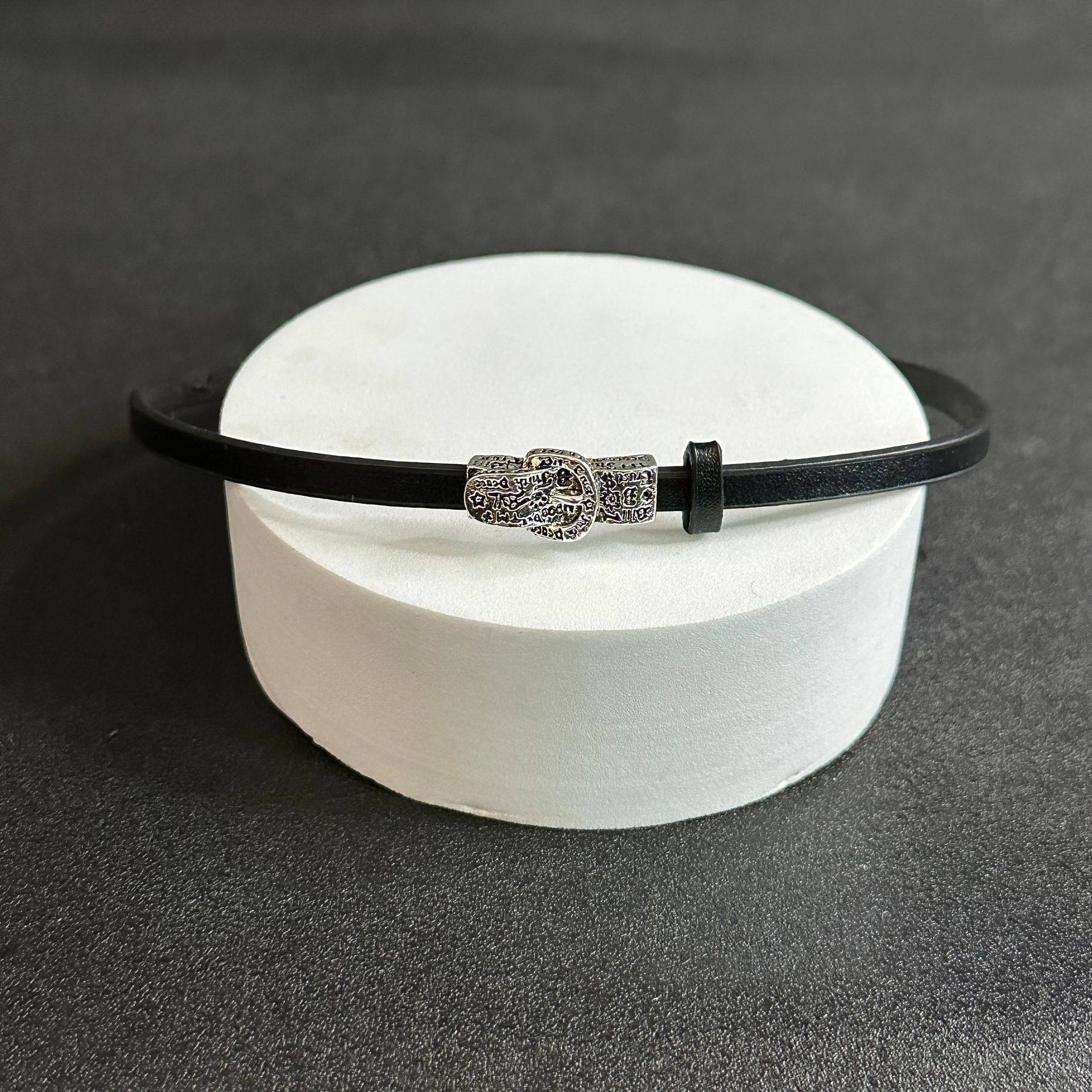 Dark Retro Heavy Industry Metal Leather Collar Female Y2K Sexy Punk Clavicle Chain Necklace Choker Necklace