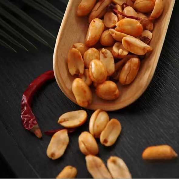 Popular wine flavor spicy peanut fried peanut appetizing snack snack 110g