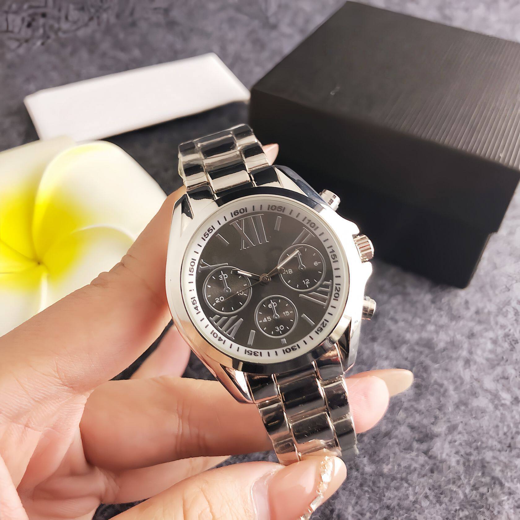 Foreign Trade Brand Women's Watch, Fashionable and Simple Alloy Watch with Diamonds, Fashion Quartz, Manufacturer Wholesale, Large Dial, Versatile Style