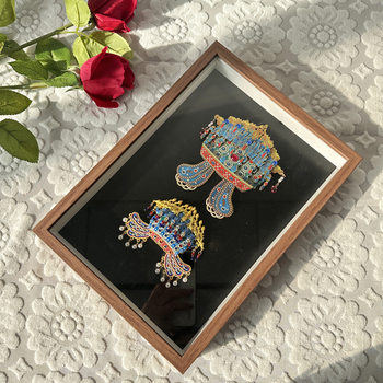 National Museum of the Queen of Xiuanduan Phoenix Crown Refrigerator Magnet Storage Display Photo Frame Dustproof Solid Wood Display Frame