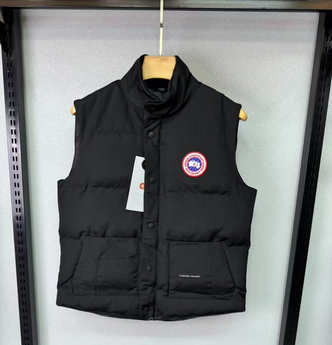 Big goose vest cotton clothing 2024 autumn and winter sleeveless men and women short vest jacket thickened waistcoat cross-border foreign trade wholesale