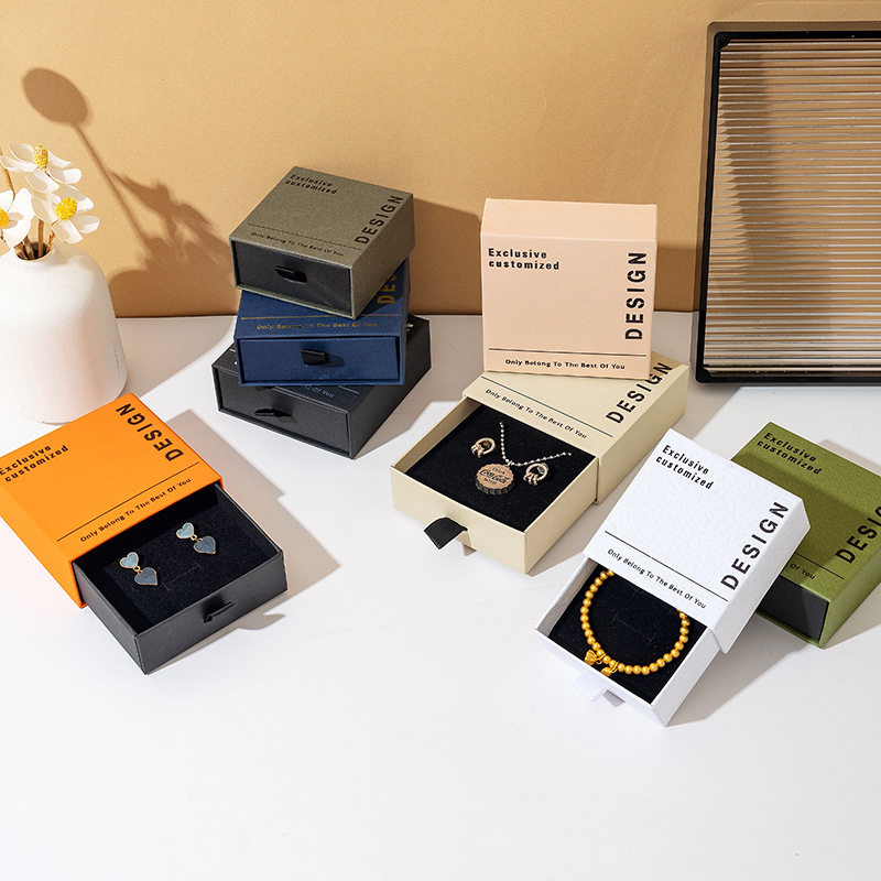 Ready-Made Pull-Out Bracelet Box, High-End Hot Stamping Bracelet Box, Toy Box, Pendant Earrings Storage Box Wholesale