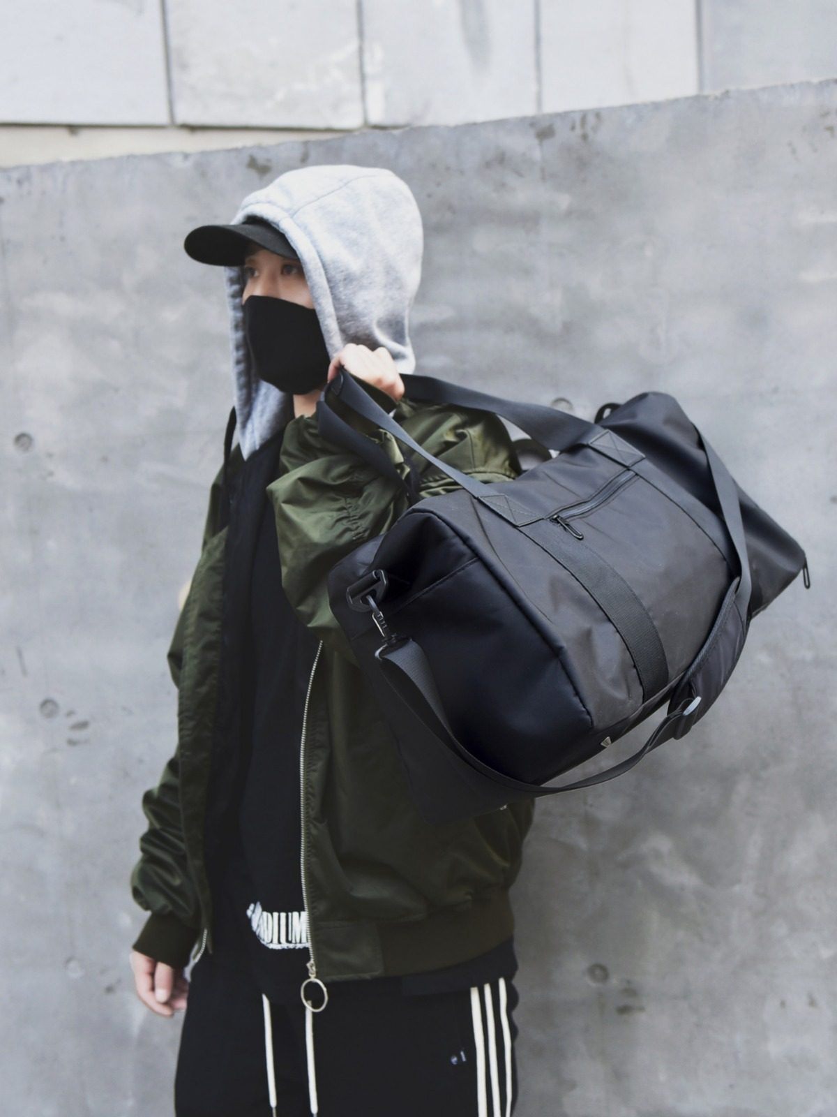 Wholesale Customized Logo Short-Distance Travel Bag for Men, Large-Capacity Business Trip Luggage Bag for Women, Korean Style Sports and Fitness