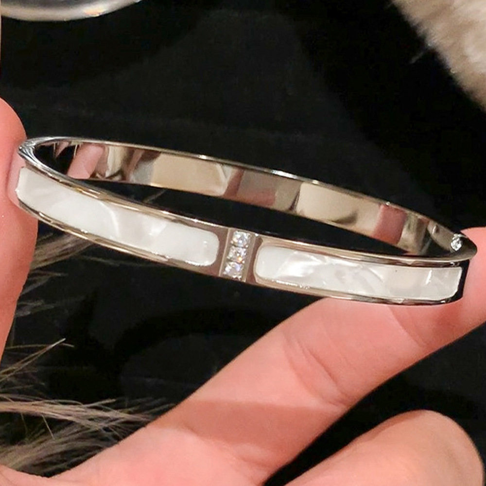 欧美热卖时尚不锈钢金色手镯不易褪色18K不锈钢首饰gold bangles