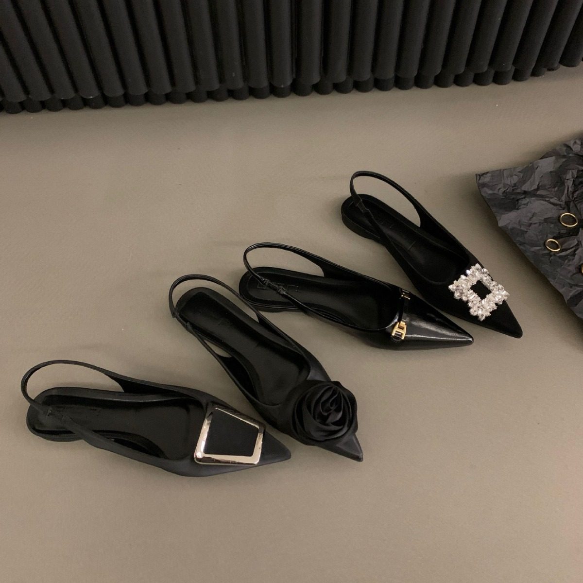 French Flats Black Back Strap Toe Sandals for Women 2025 New Spring and Summer Pointed Toe Rhinestone Elegant Shoes