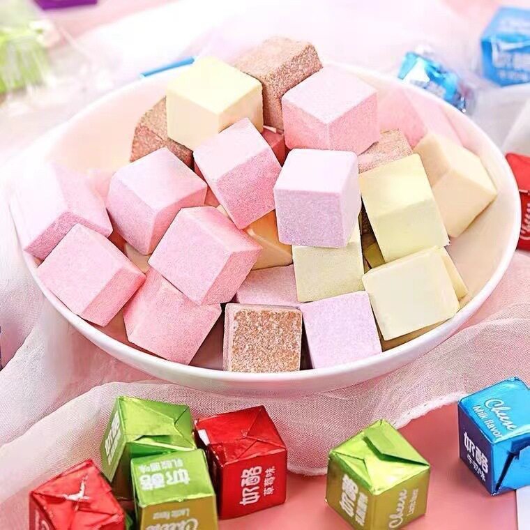 Cheese Candy Small Cubes Multi-Flavor Toffee Milk Bar Snacks Candy Wedding Candy New Year Candy Wholesale
