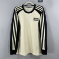 Oasis beige long-sleeved sweatshirt