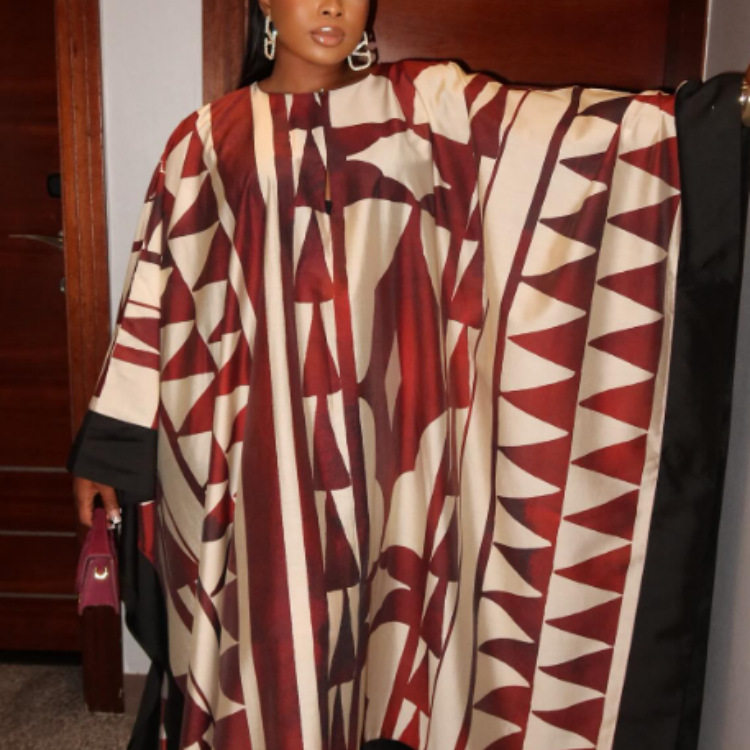 跨境欧美2025新款秋季复古印花V领宽松大码度假风连衣裙女NQ6019