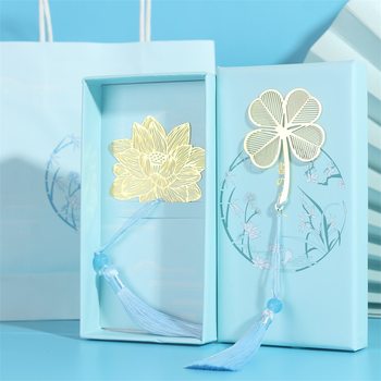 Hollow-out creative metal vein bookmark ancient style Teacher's Day gift classical Chinese style lotus for teachers and students