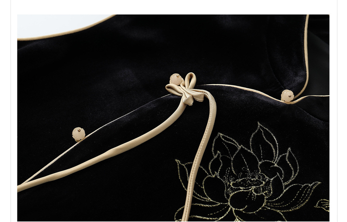 Set áo vest thêu thủ công kèm chân váy dài nữ — Áo vest thêu (giao hàng trong 7 ngày), Áo vest thêu (giao hàng trong ngày), Váy thêu (giao hàng trong 7 ngày), Váy thêu (giao hàng trong ngày)