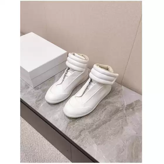 2025 New Genuine Leather High-Top Sneakers for Men and Women, Sports and Casual Shoes for Couples, Velcro Moral Training Shoes, Trendy Sneakers