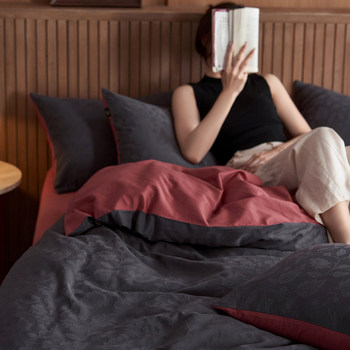 100S High-End Black and Red Jacquard Cotton Four-Piece Set Accessible Luxury Long-Staple Cotton Pure Cotton Brushed Thickeneded Bedding