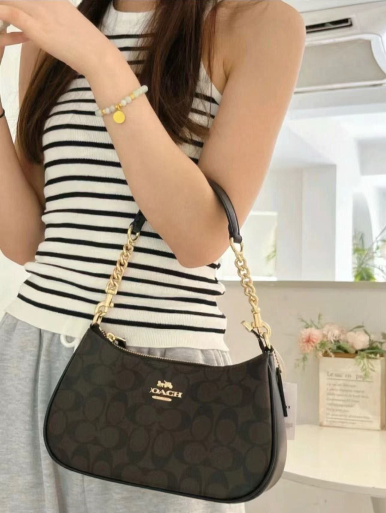 ブラック+ギフトボックス