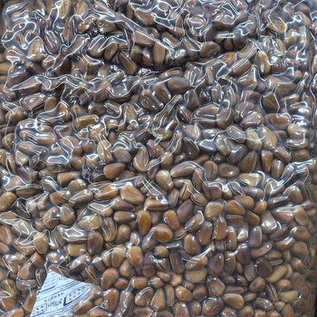 Bulk naked goods year after year music opening pine nuts large grain bulk weighing wholesale a box of 10kg