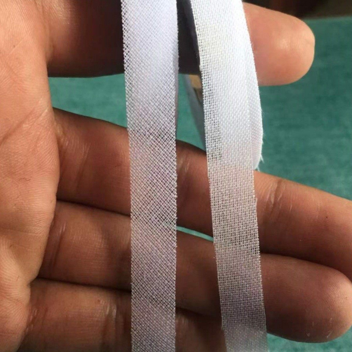 Cashmere Coat Lining with Woven Lining, Shaped Anti-Stretch Belt, Nylon Coat Fiber Strips, Straight Strips, Narrow Strips 5850 Adhesive Lining Strips