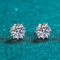 Snowflake earrings 2 karat [eight hearts and eight arrows]]