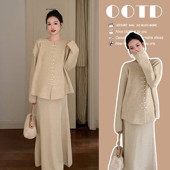 Actual Shot of the New Style ~ Pregnant Mother's New Chinoiserie Buttoned Top, Skirt, Knitted Sweater, Autumn and Winter Elegant, Fashionable Loose Suit