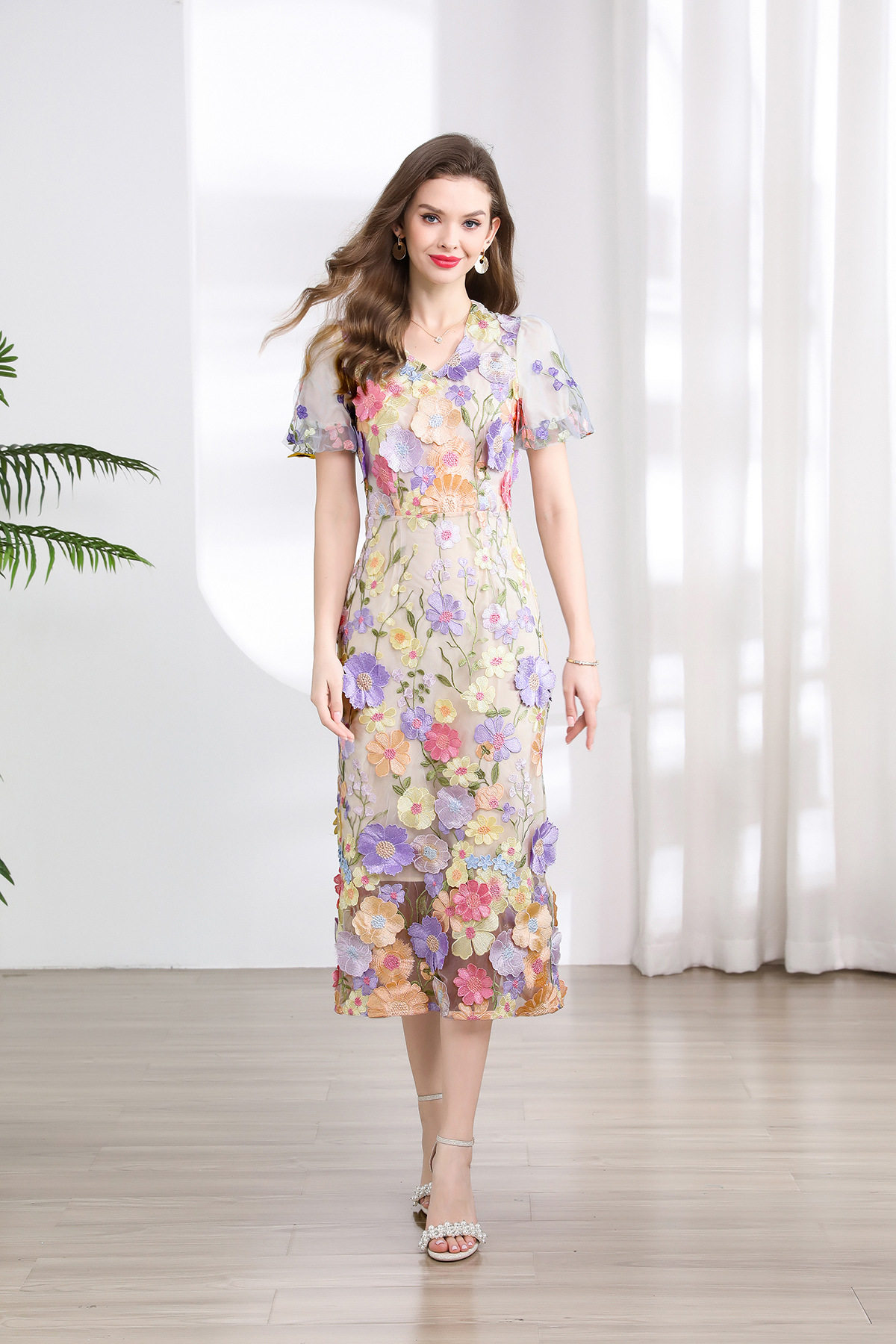 V Neck Short Sleeve Bodycon Lace Dress with 3D Floral Design Elegant Party Style Available for Wholesale