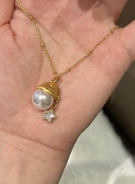 法式轻奢复古拉丝珍珠圣诞帽星星项链小众精致名媛风级感锁骨链