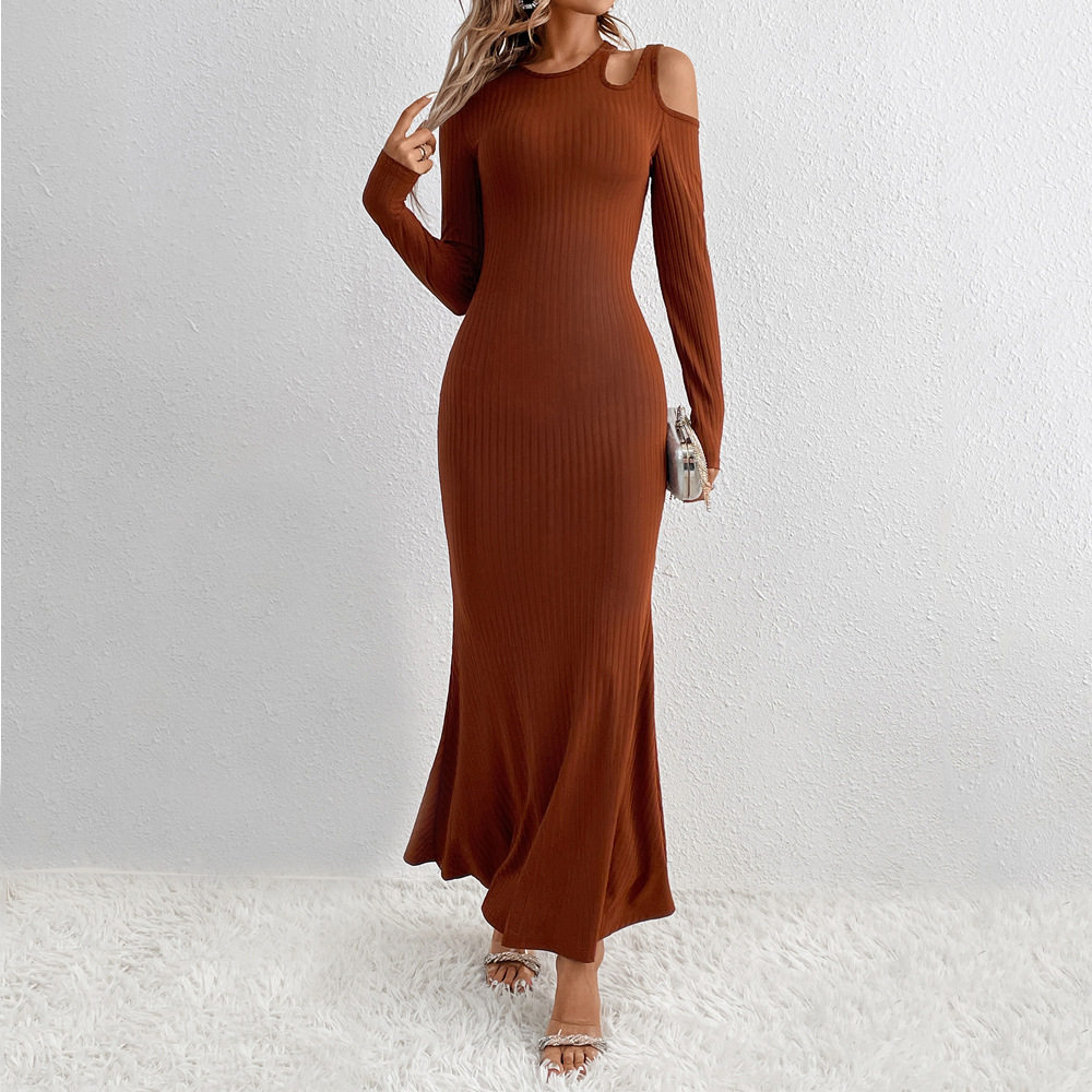 Fashionable Bodycon Long Dress Milk Silk Fabric Hollow Shoulder Design Slim Fit Elegant Style Perfect for Parties