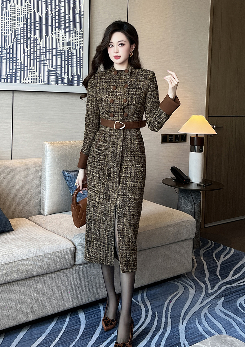 Đầm tweed nữ dài tay hai hàng khuy thắt eo ôm hông — Màu tím, Màu cà phê sữa
